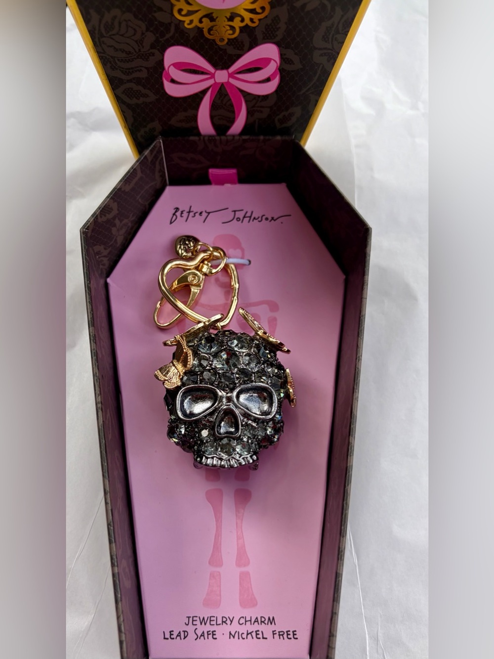 HTF NWT BETSEY JOHNSON Black Crystal Skull Keychain and/or Bag Charm☠️🖤 RARE - Picture 6 of 6